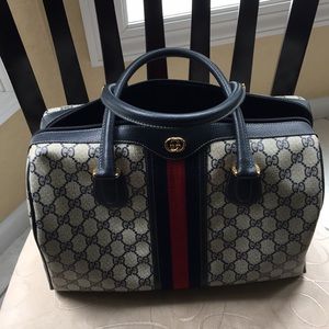 Gucci duffle handbag
